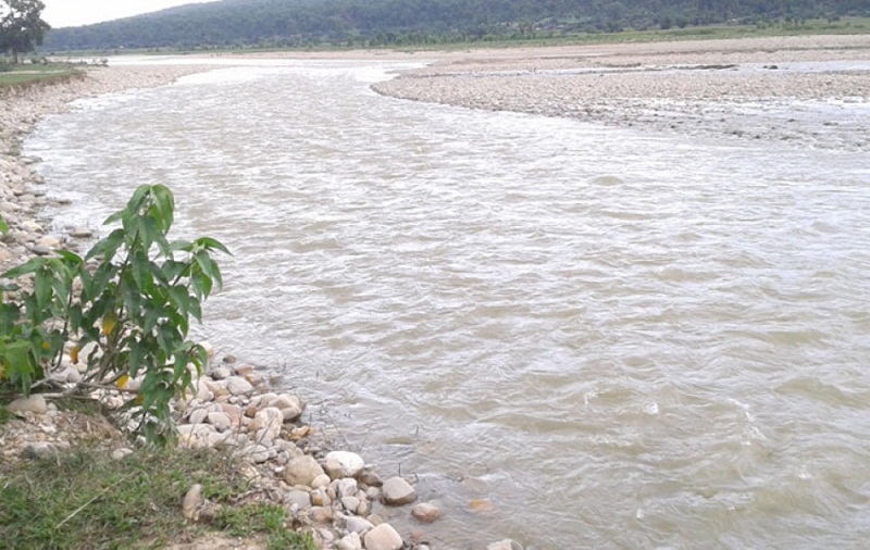 नदीमा डुबेर एक जनाको मुत्यु दुई जना बेपत्ता